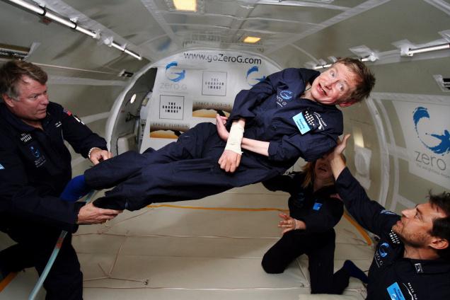Stephen-Hawking-in-zero-gravity-image